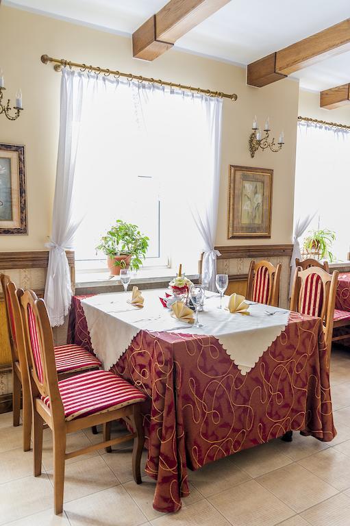 Bed and Breakfast Uroczysko Jastrowie Exterior foto