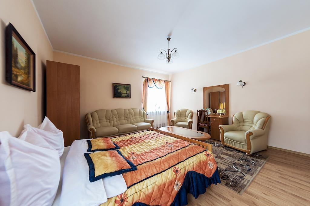 Bed and Breakfast Uroczysko Jastrowie Habitación foto